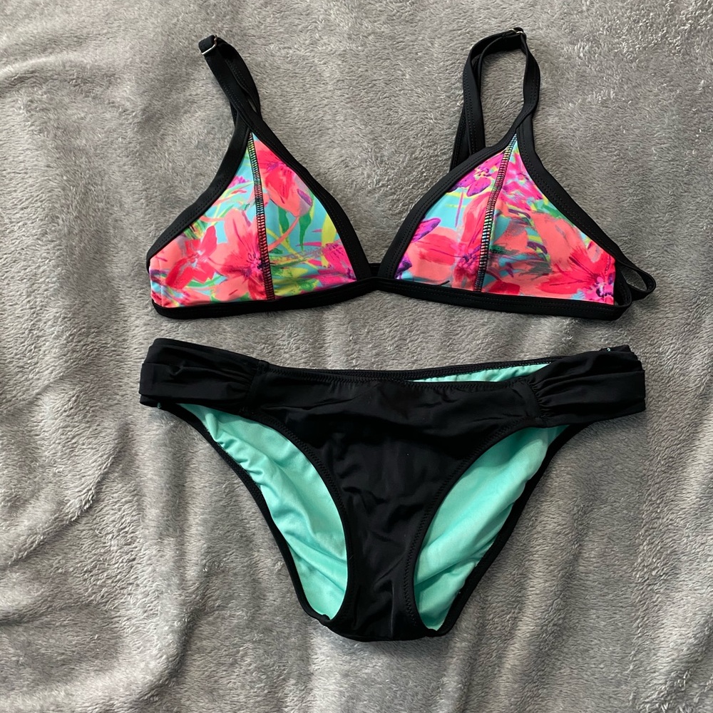 Cute bikini set